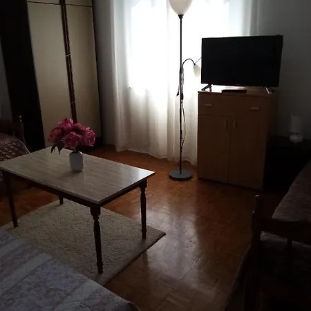 Apartmani Nikola Weißenburg Exterior foto