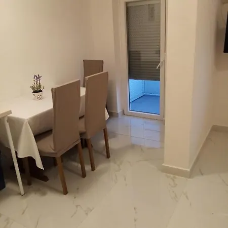 Apartmani Nikola Weißenburg Exterior foto
