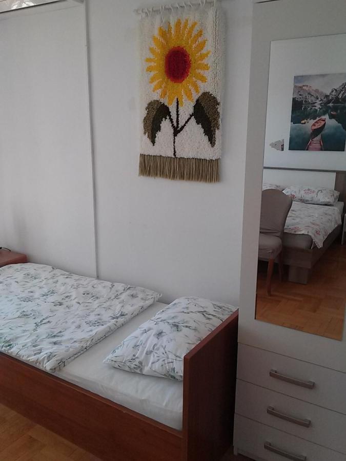 Nikola Biograd Na Moru