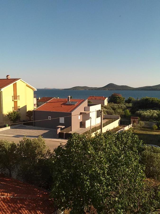 Apartment Nikola Biograd Na Moru