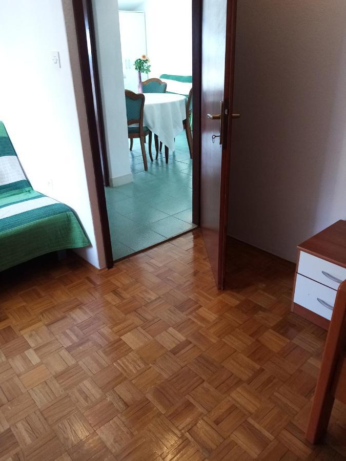 Nikola * Biograd Na Moru