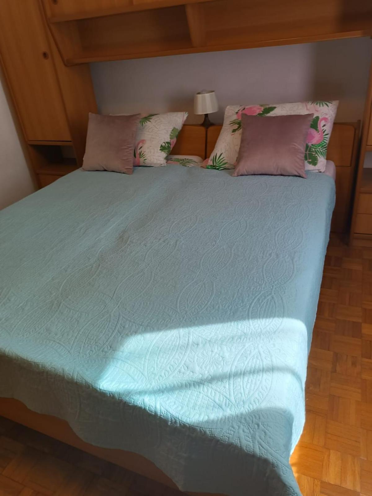 Nikola * Biograd Na Moru