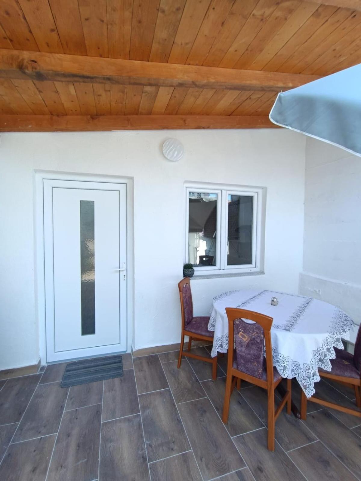 Apartment Nikola